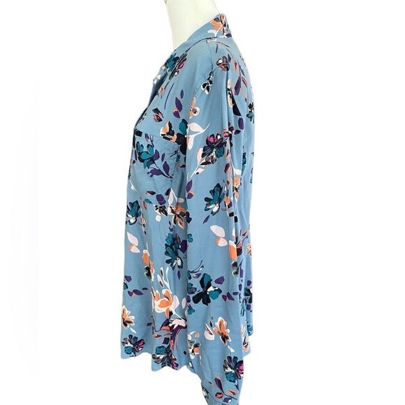 Beachlunchlounge blue floral button front shirt - Picture 4 of 7